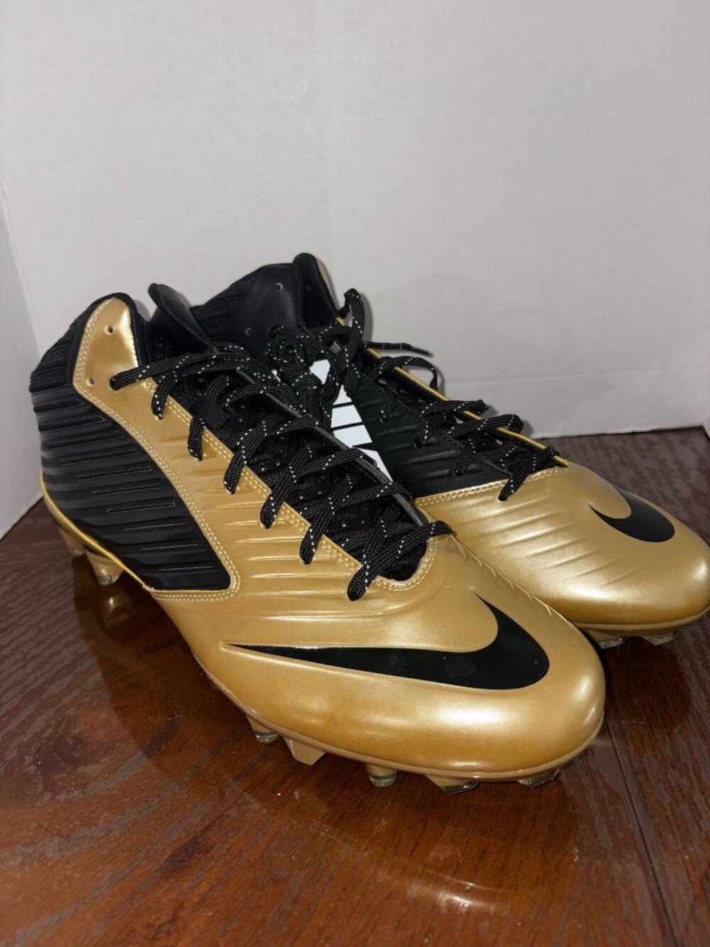 Nike 668839-020 Vapor Speed Mid TD Football Cleats Men's 15 New Gold Black
